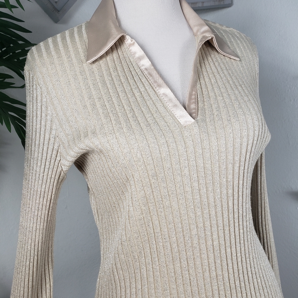 Chapter One Tan Rib Knit w/Satin Collar & French Cuffs - Classic Normcore Large